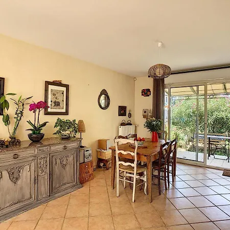 Maison La Rochelle, 5 Pieces, 6 Personnes - Fr-1-710-2 Hotel *