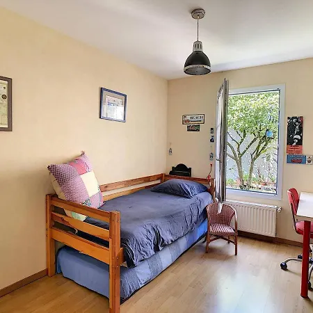 Hotel Maison La Rochelle, 5 Pieces, 6 Personnes - Fr-1-710-2 La Rochelle (Charente-Maritime)